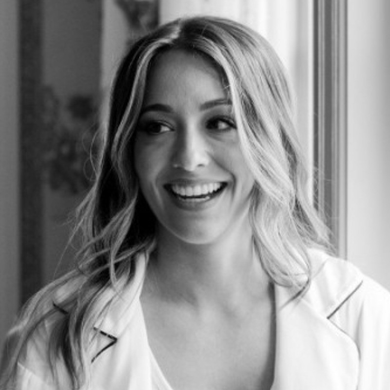 Profile picture of the person giving the testimonial