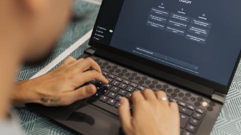 Featured Image for 7 Best Free AI Email Writers to Try in 2026