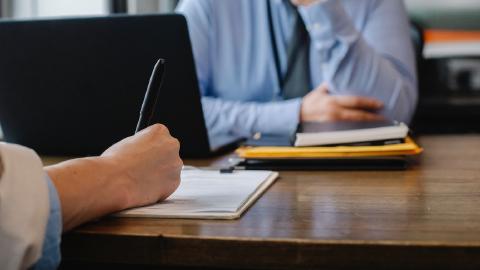 Featured Image for Job Application Tracker: How To Find A Job in 2026
