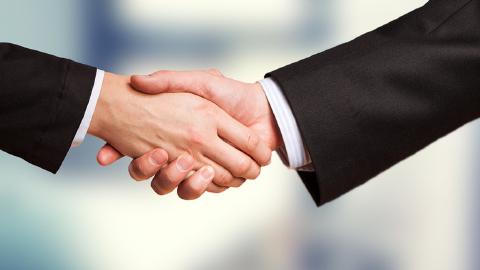 Featured Image for 10 Professional LinkedIn Summary Examples in 2026