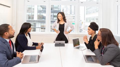 Featured Image for Post-Mortem Meeting Template: The Ultimate Guide to Post-Mortem Meetings