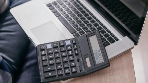Featured Image for Quote generator and calculator